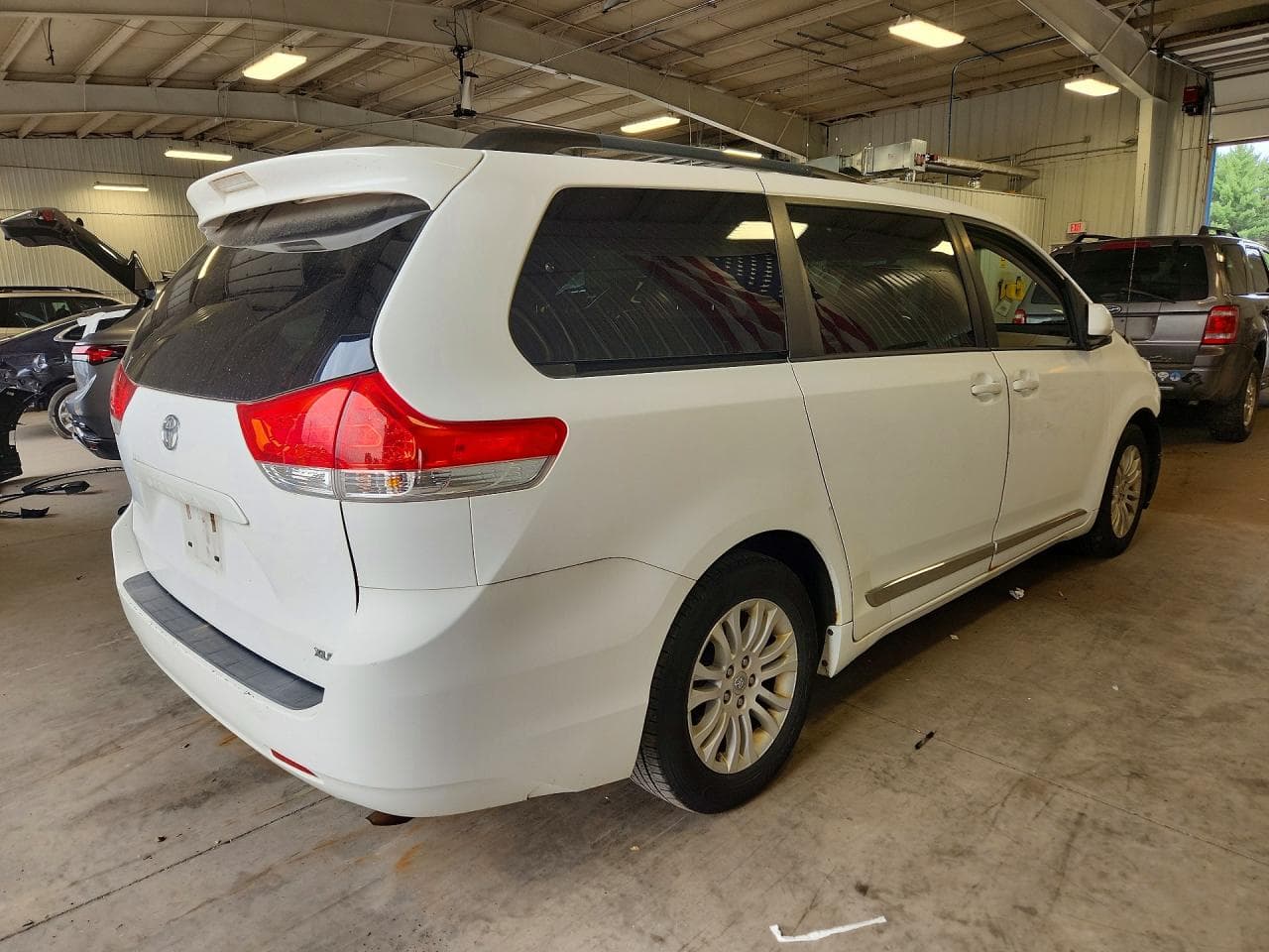 2011 Toyota Sienna - foto 3