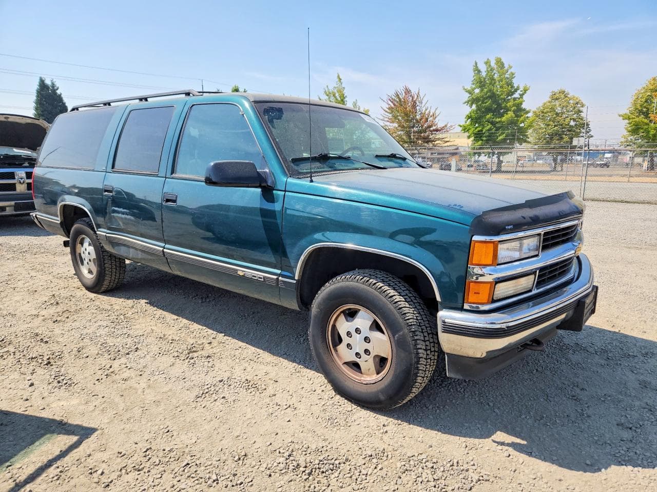 1995 Chevrolet Suburban K1500 - foto 4