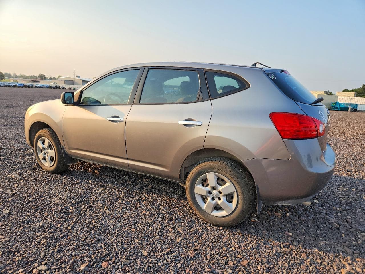 2010 Nissan Rogue - foto 2