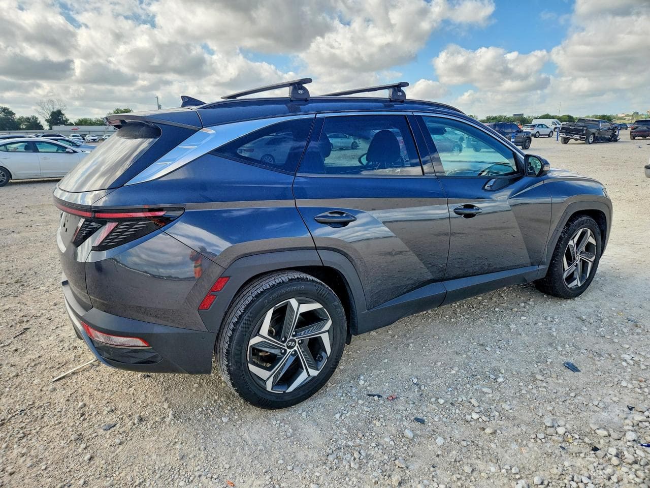 2022 Hyundai Tucson Limited - foto 3