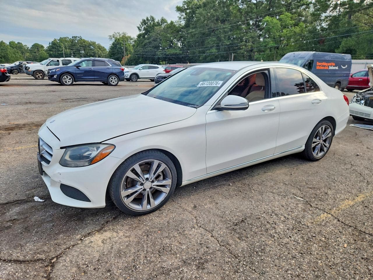 Mercedes-Benz C-klasse 2017 z USA