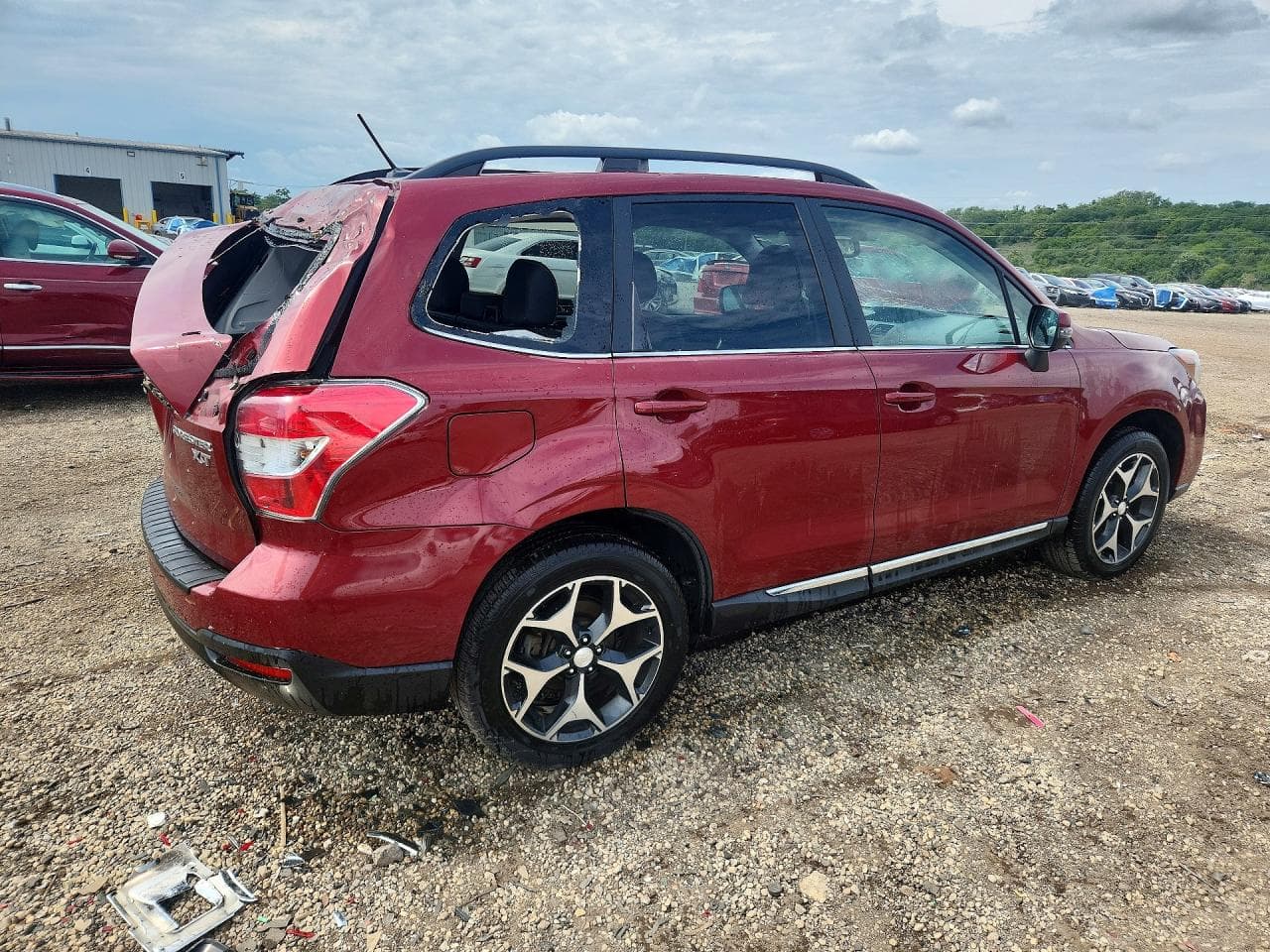 2015 Subaru Forester 2.0Xt Touring - foto 3