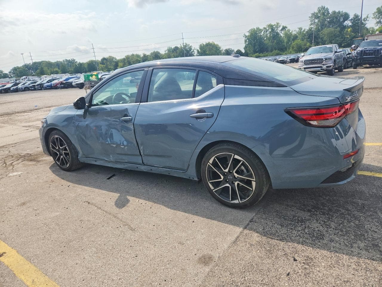 2024 Nissan Sentra Sr - foto 2