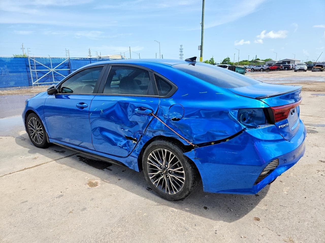 2024 Kia Forte Gt Line - foto 2
