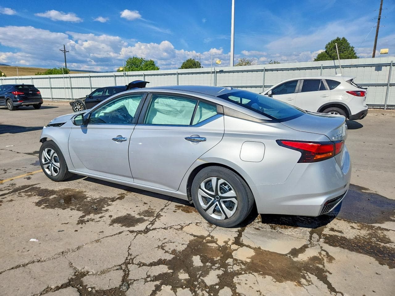 2020 Nissan Altima S - foto 2