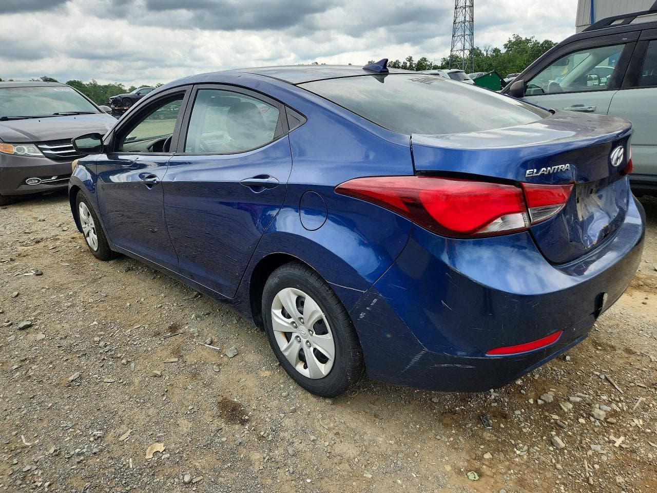 2016 Hyundai Elantra - foto 2