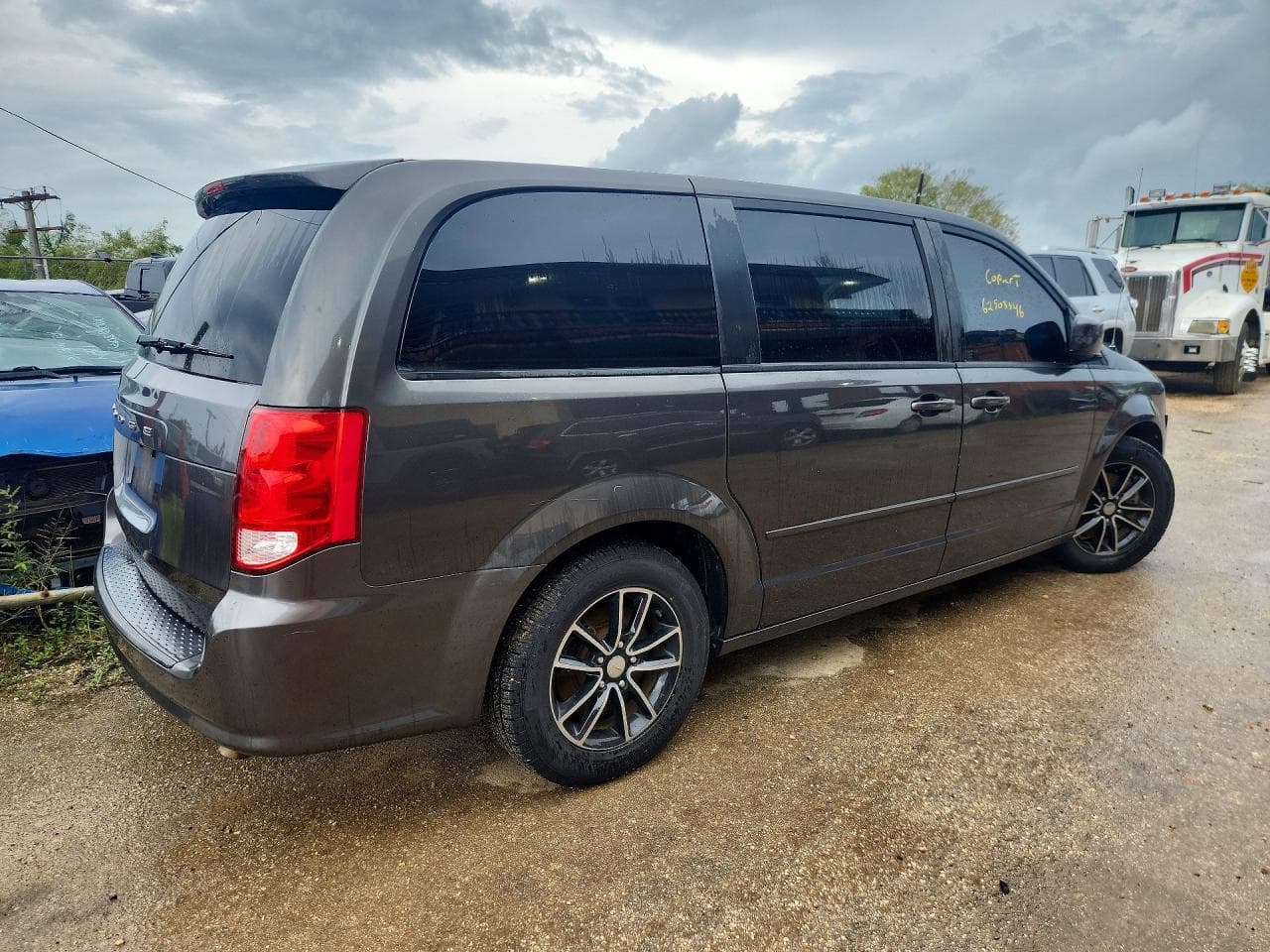 2015 Dodge Grand Caravan Sxt - foto 3