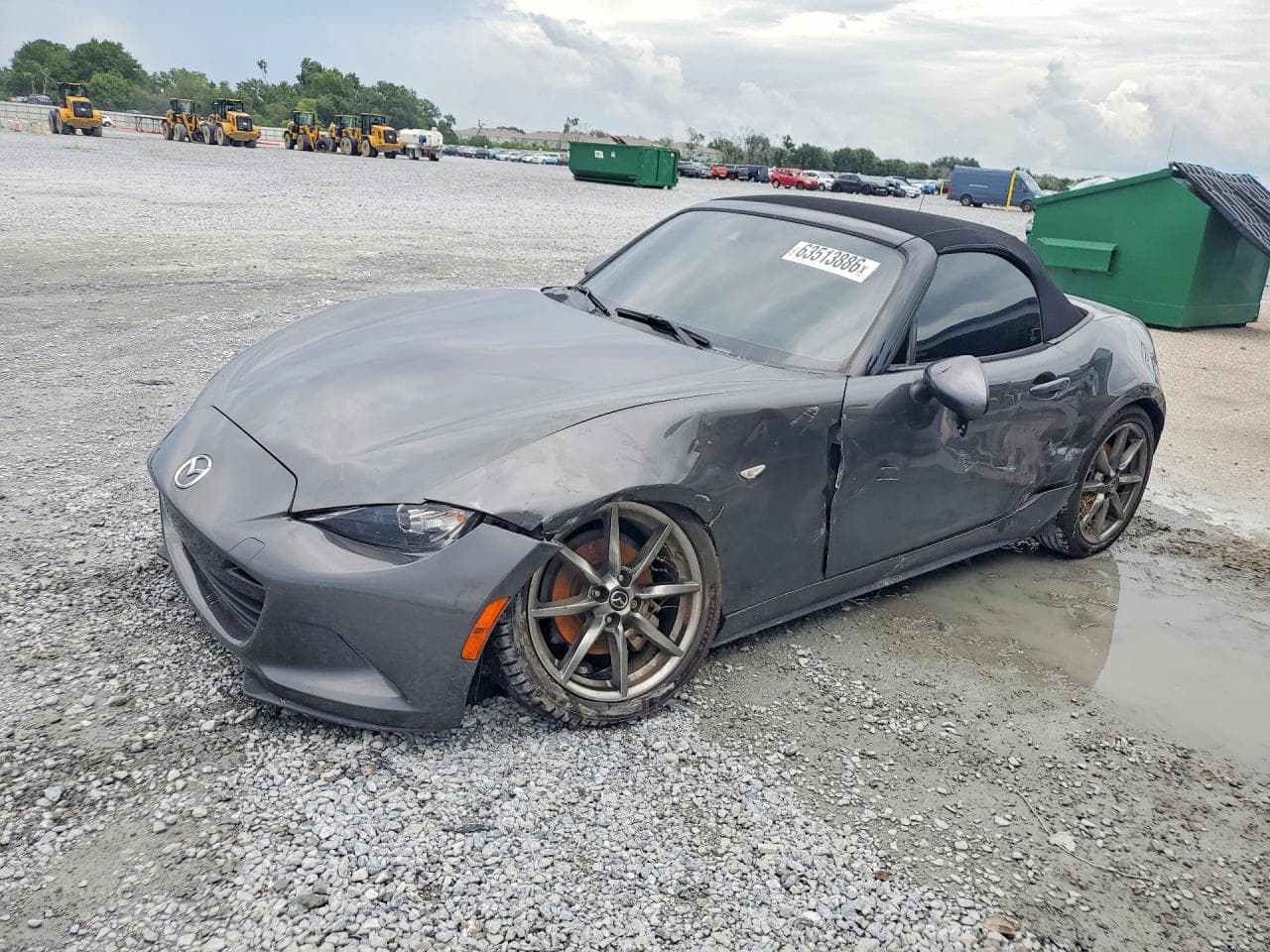 Mazda MX-5 2023 z USA