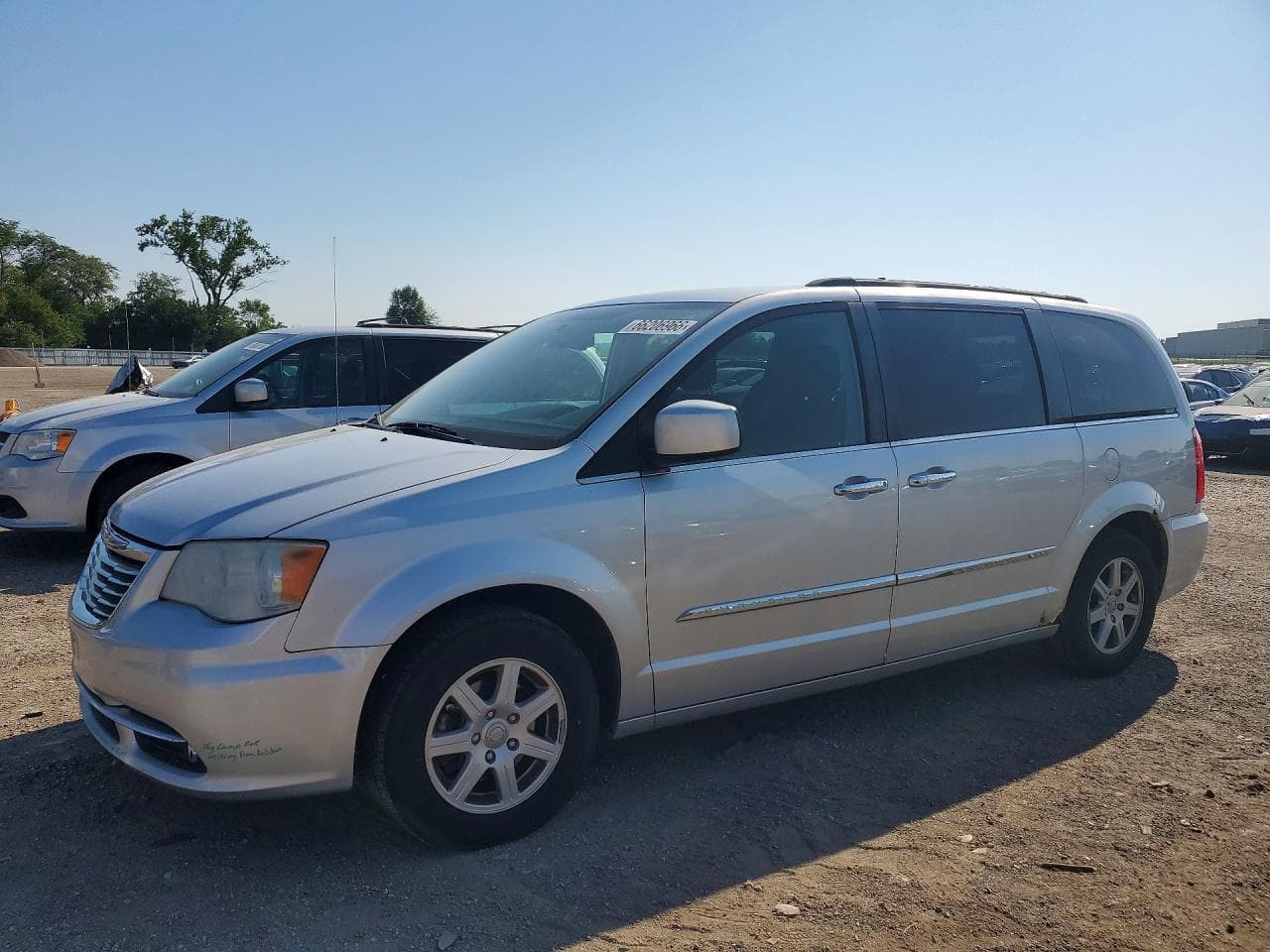 2011 Chrysler Town & Country Touring