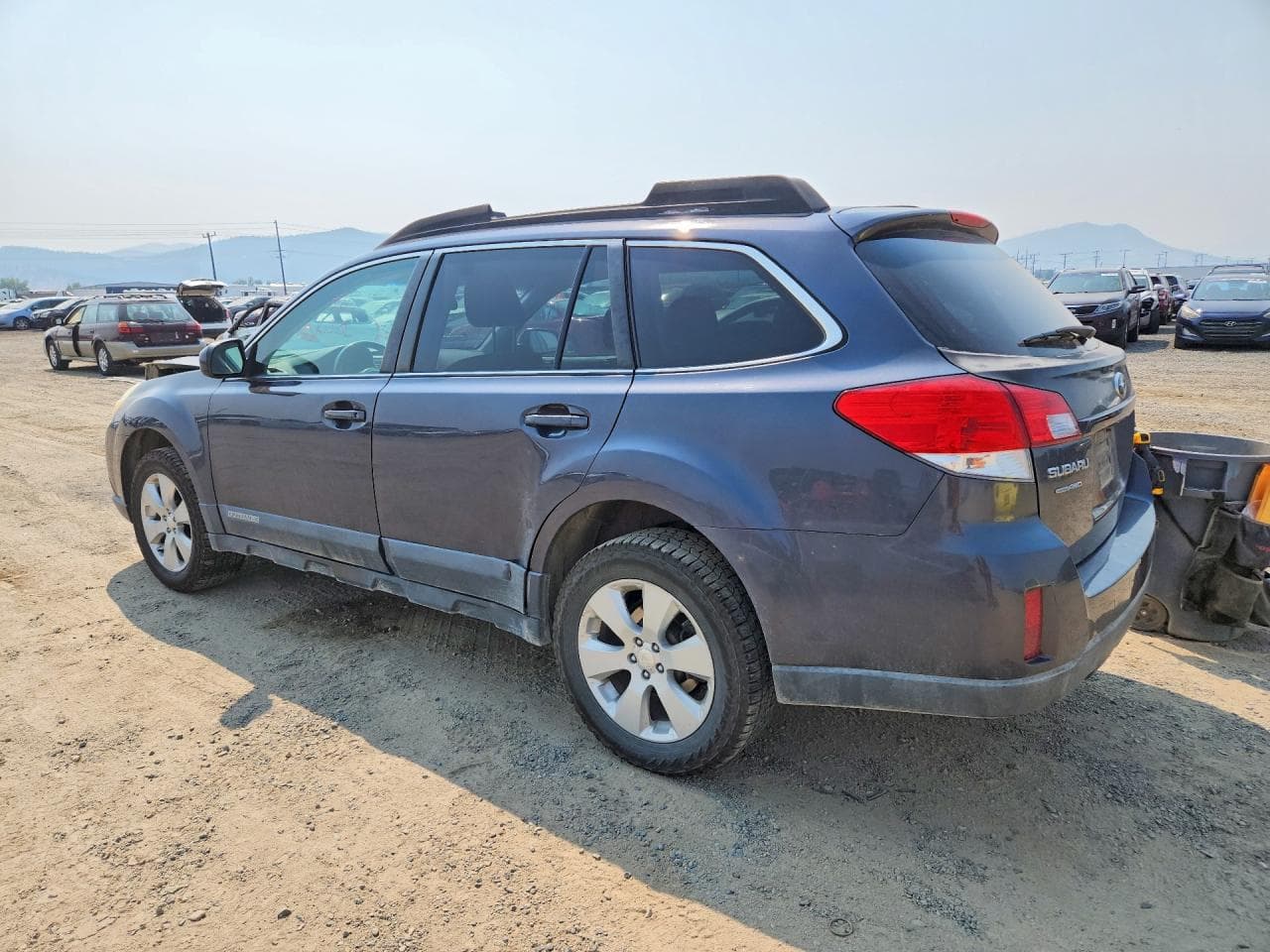 2011 Subaru Outback 2.5I Premium - foto 2