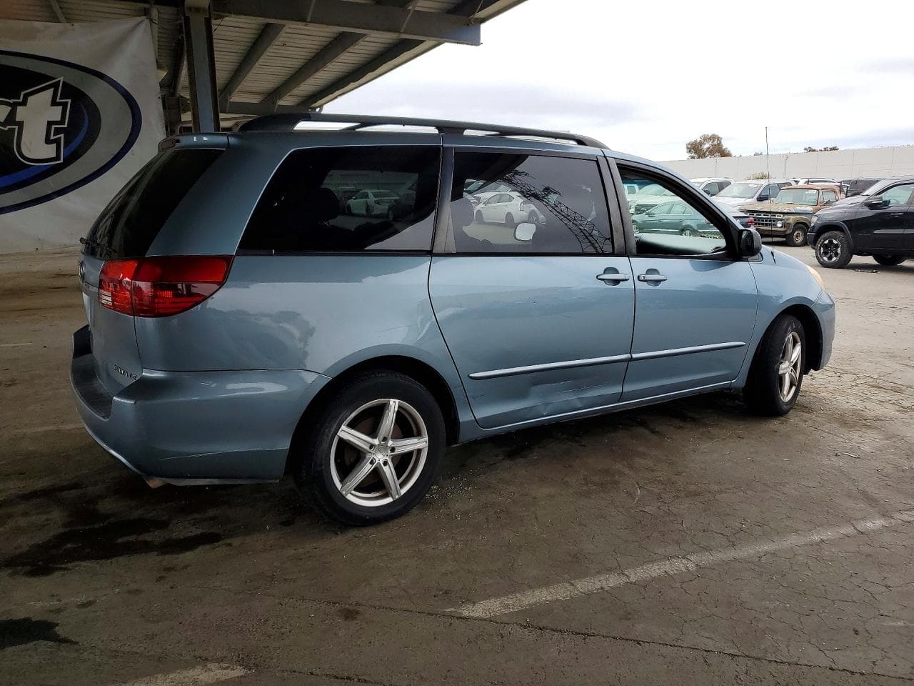 2005 Toyota Sienna Le 8 Passenger - foto 3