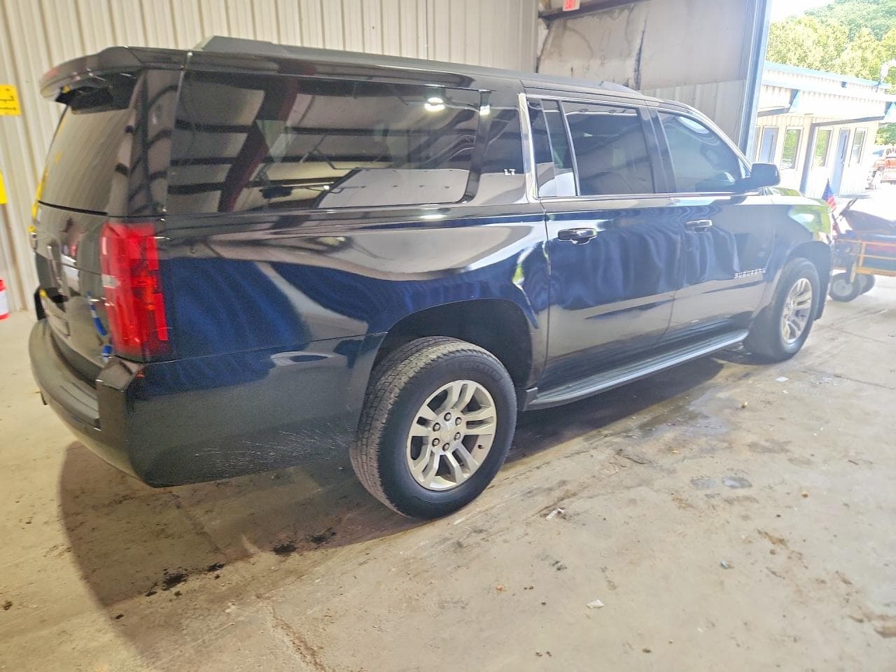 2019 Chevrolet Suburban K1500 Lt - foto 3