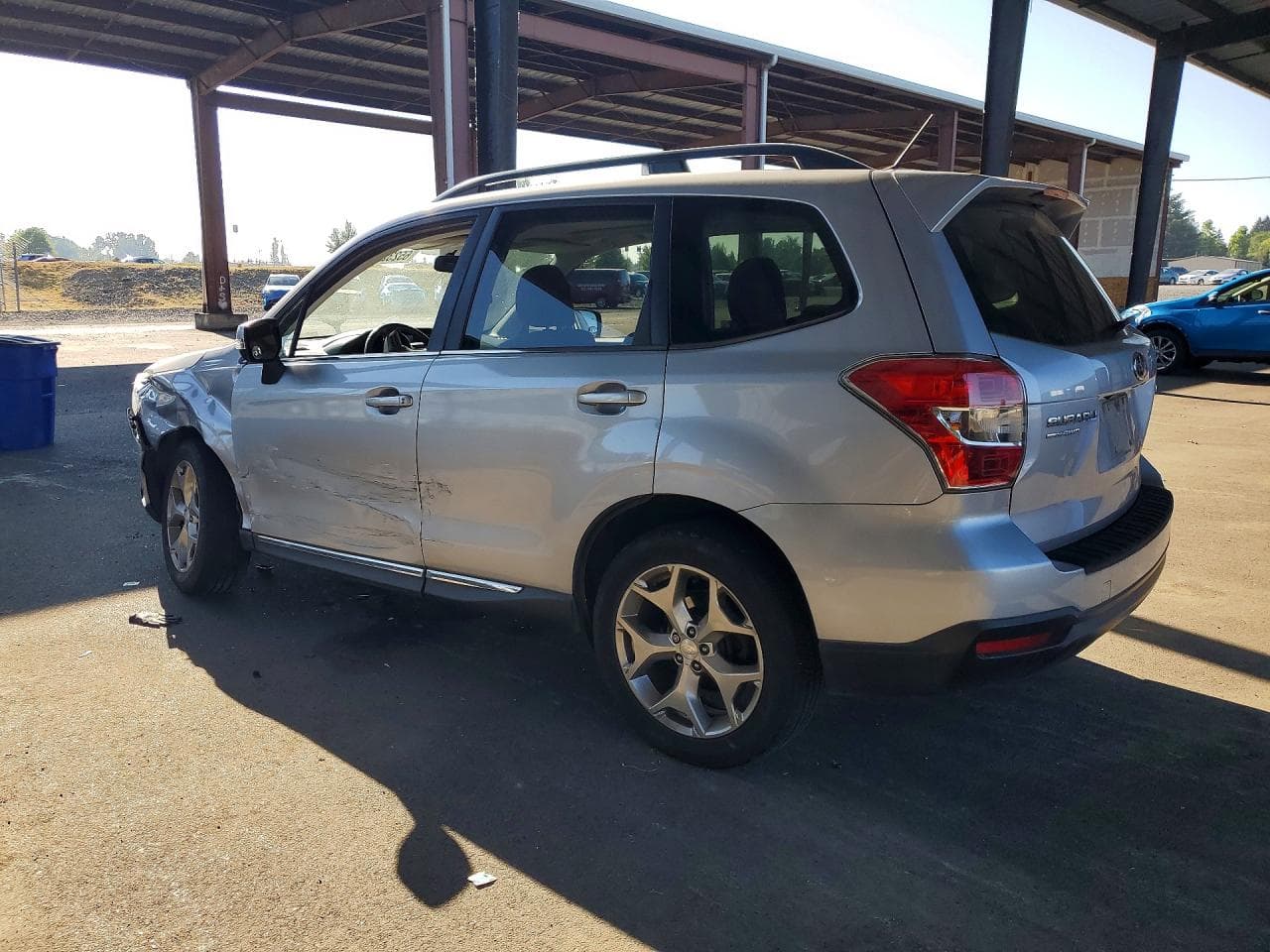 2015 Subaru Forester 2.5I - foto 2