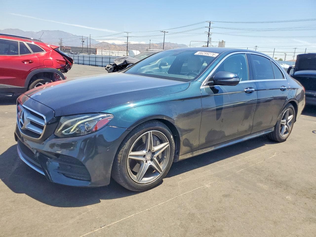 Mercedes-Benz E-klasse 2017 z USA