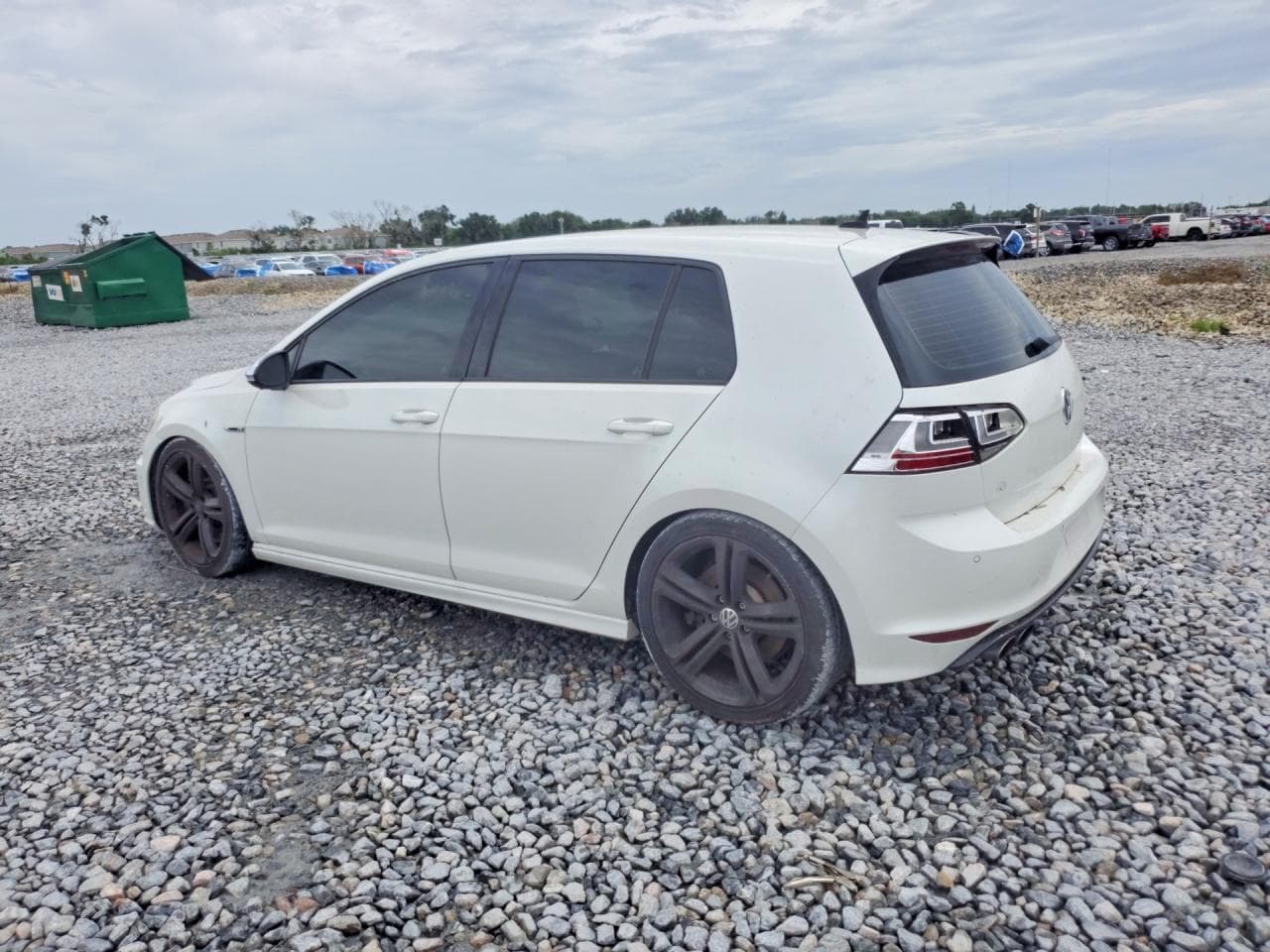 2016 Volkswagen Golf R - foto 2