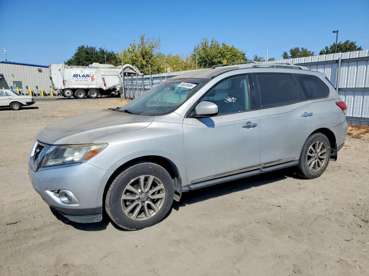 Nissan Pathfinder 2016 z USA