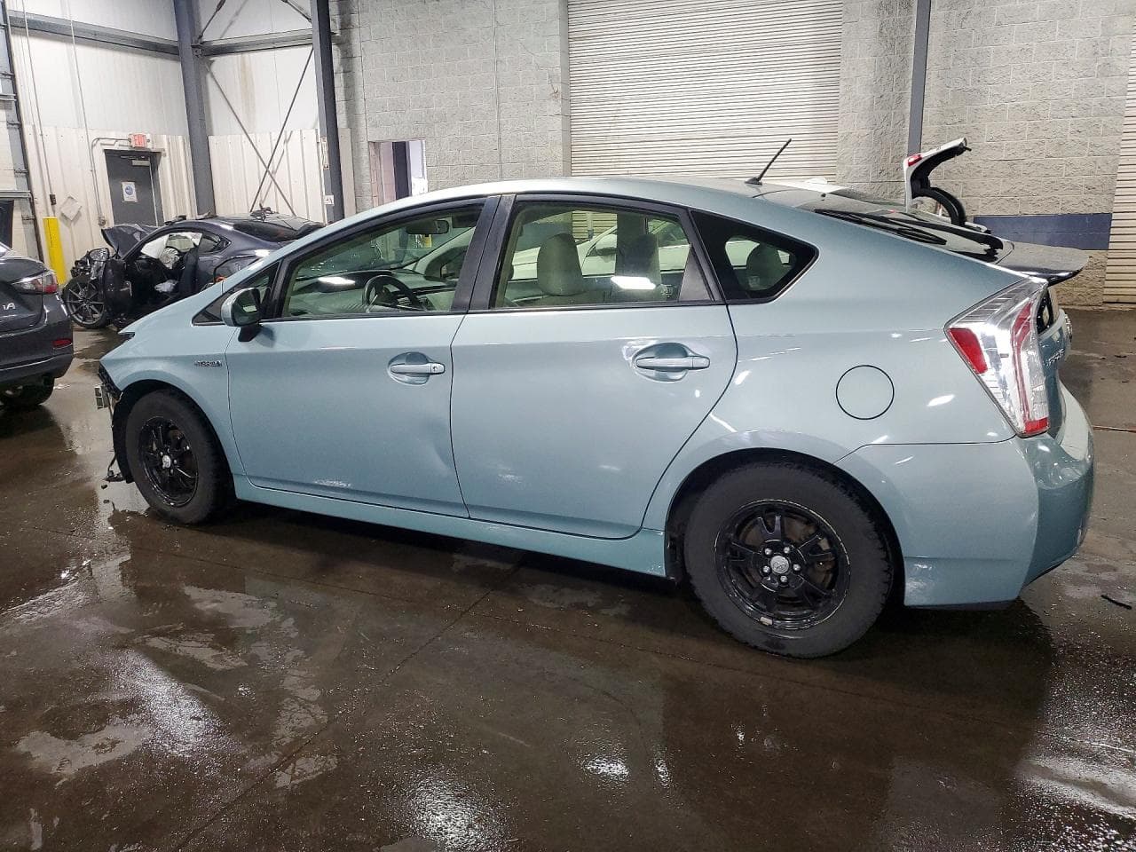 2012 Toyota Prius Two - foto 2