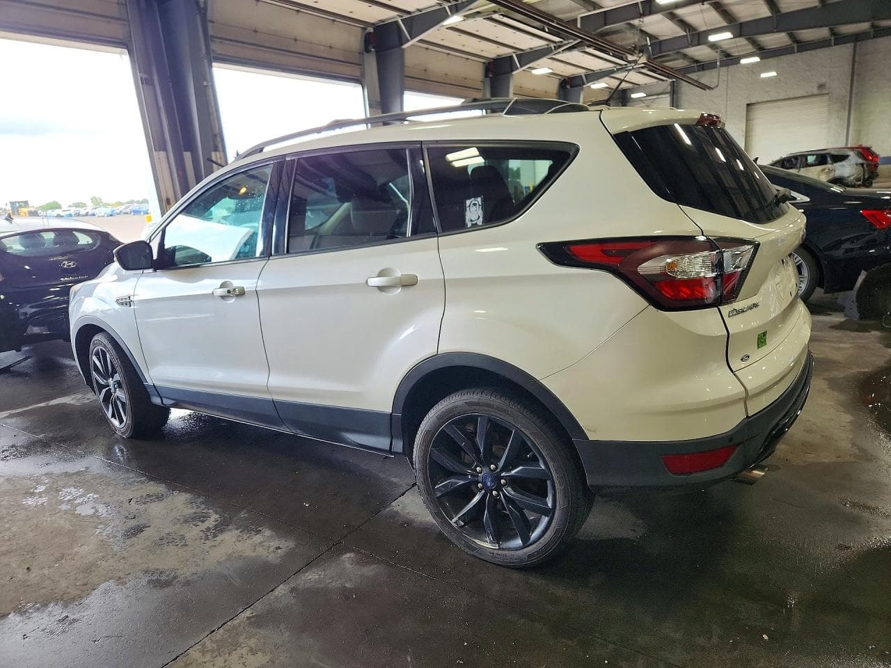 2017 Ford Escape Titanium - foto 2