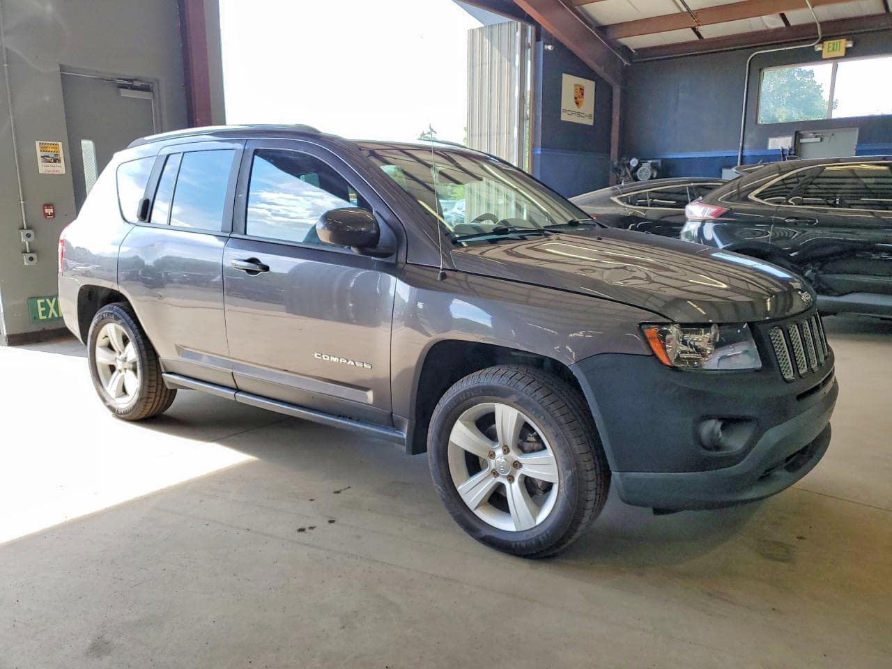 2015 Jeep Compass Latitude - foto 4