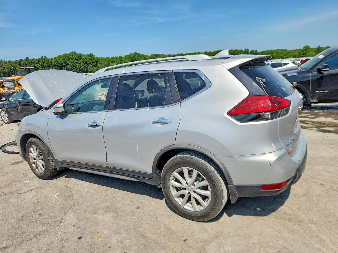 2017 Nissan Rogue Sv - foto 2