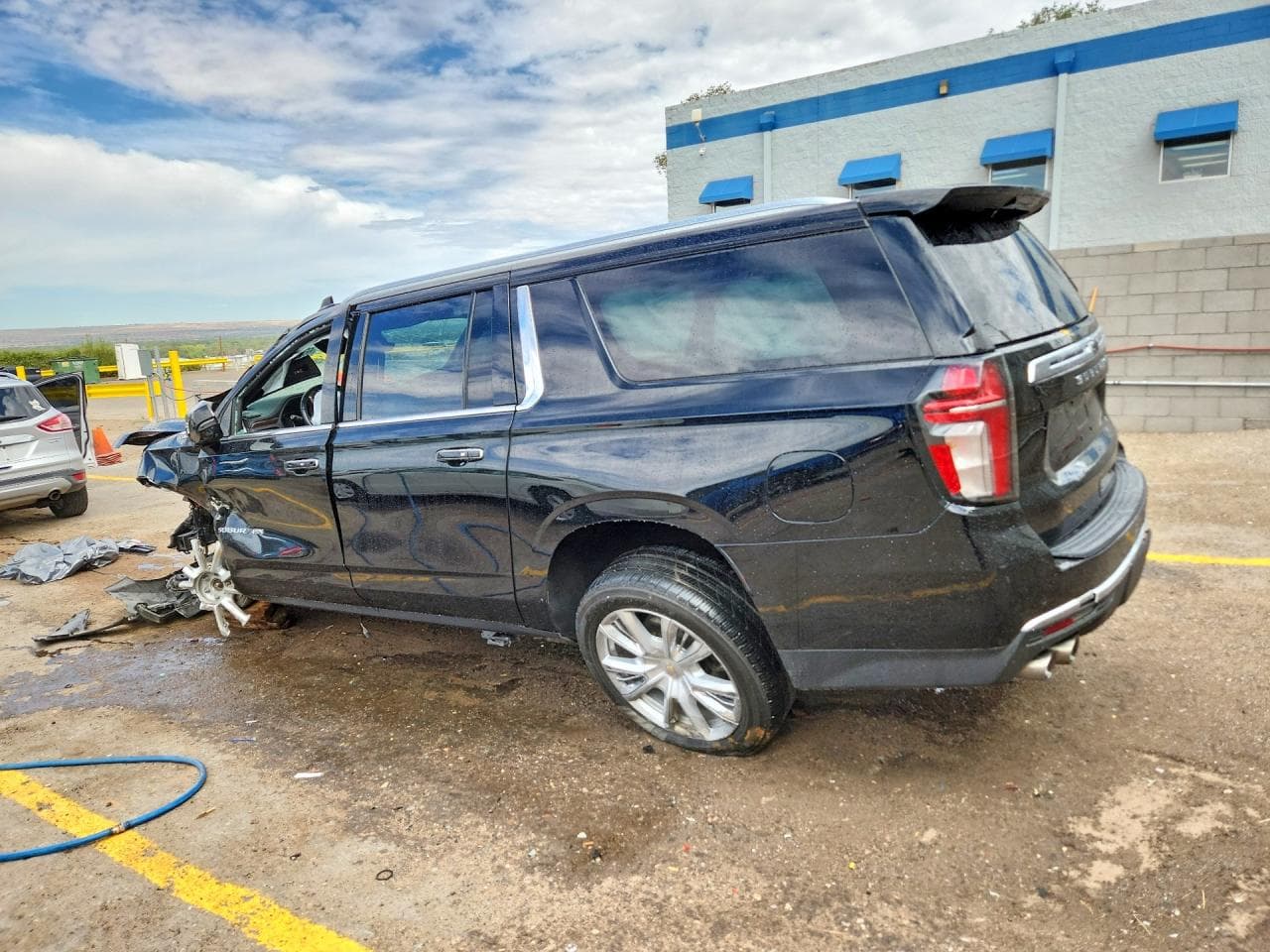 2021 Chevrolet Suburban K1500 High Country - foto 2
