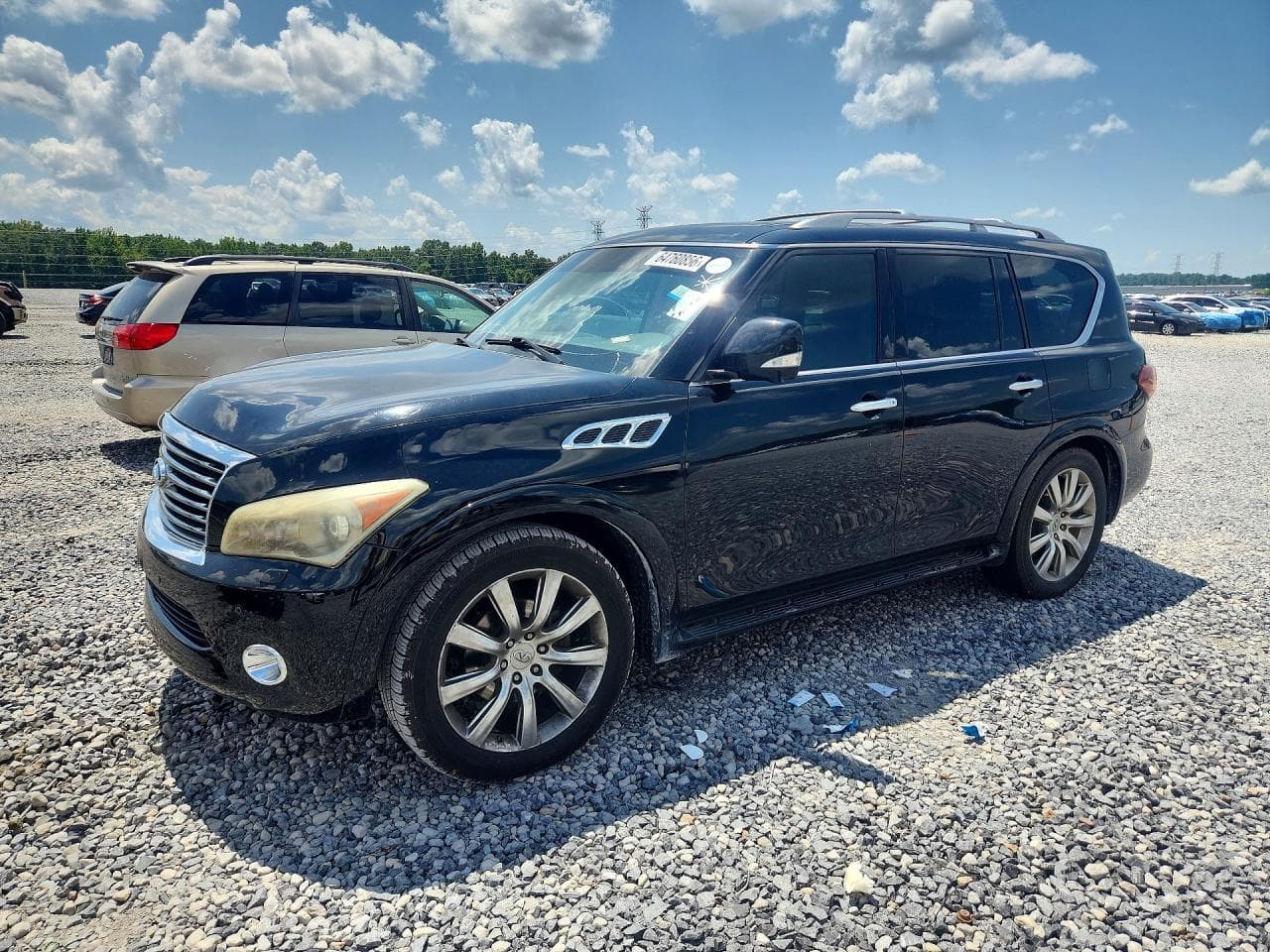 Infiniti QX56 2013 z USA