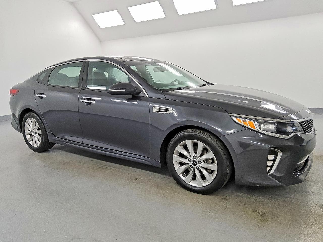 2018 Kia Optima S - foto 4