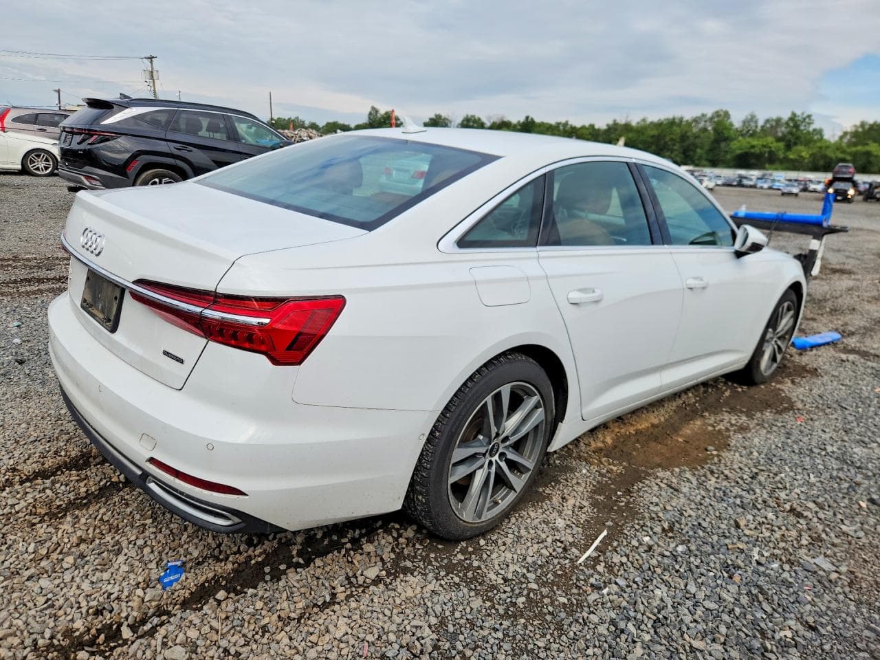 2022 Audi A6 Premium - foto 3