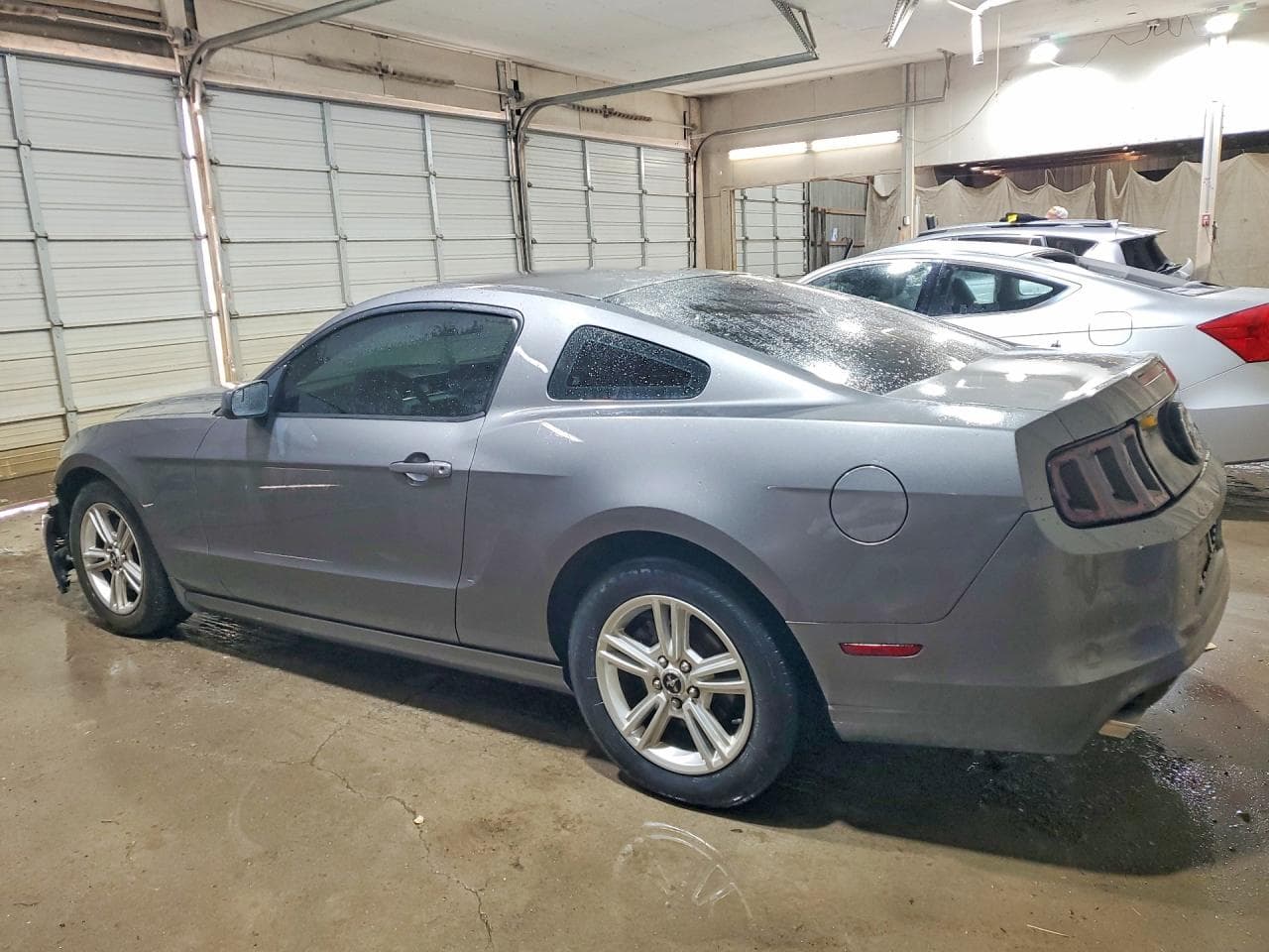 2013 Ford Mustang - foto 2