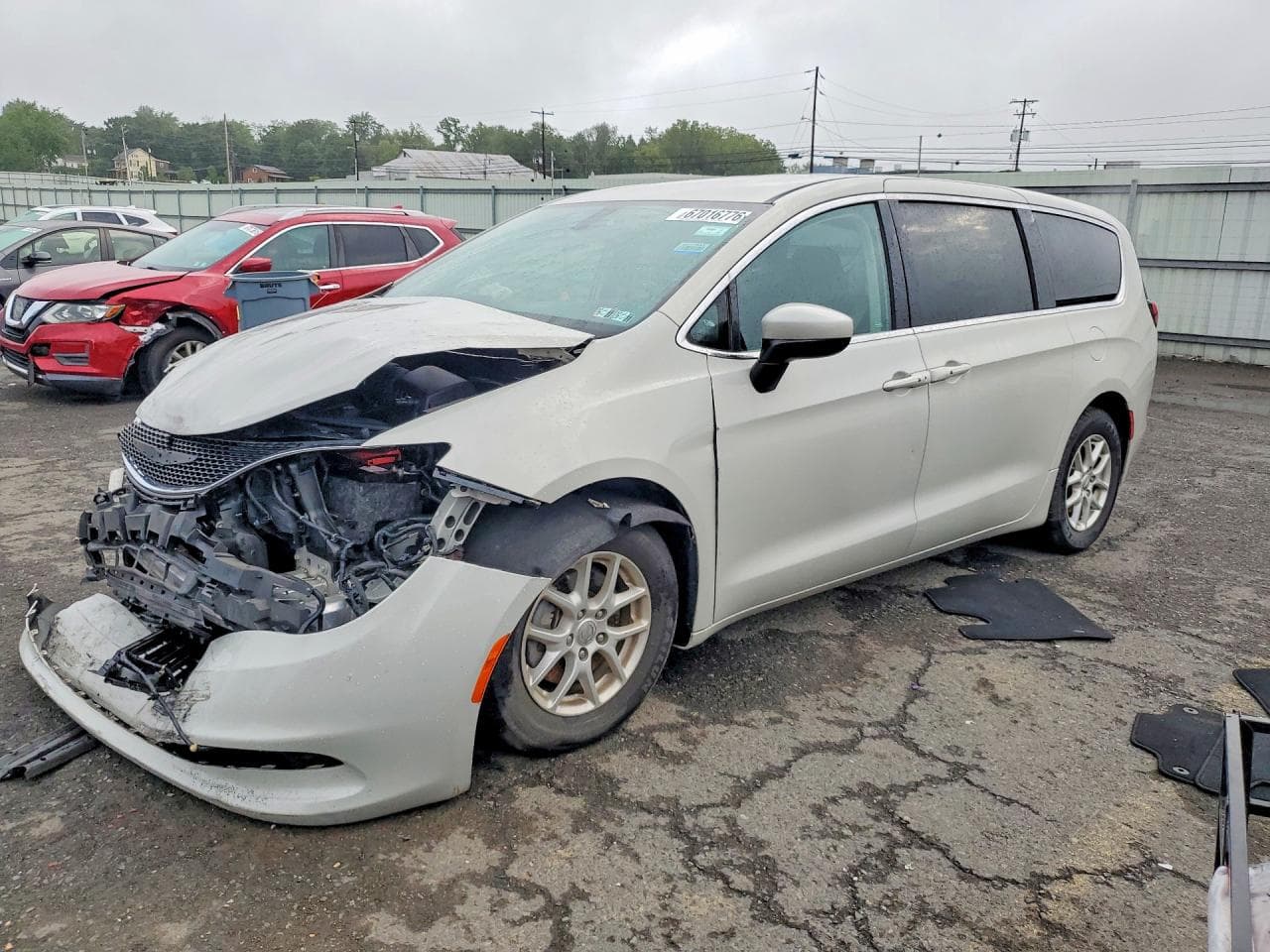 Chrysler Pacifica 2017 z USA