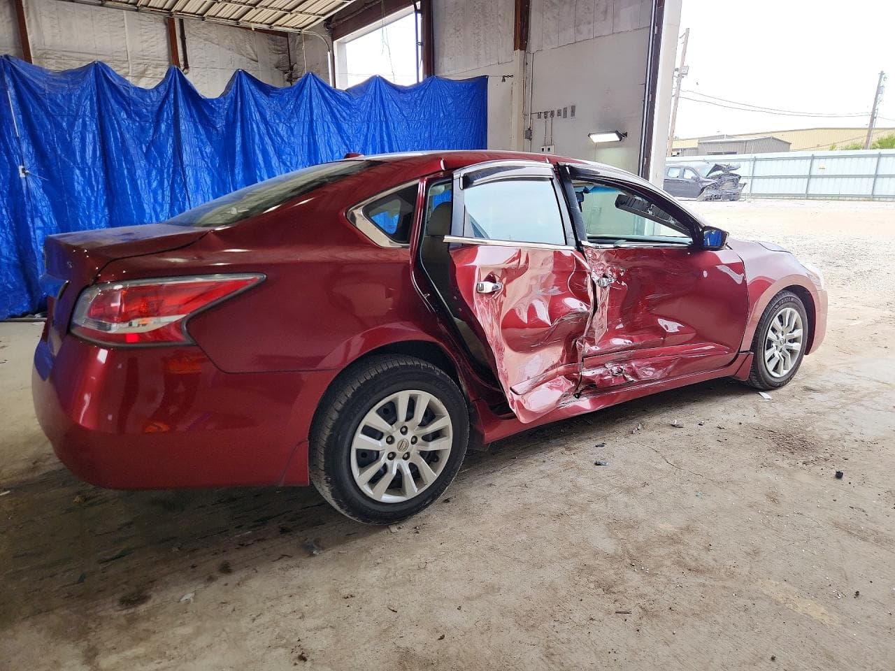 2015 Nissan Altima - foto 3
