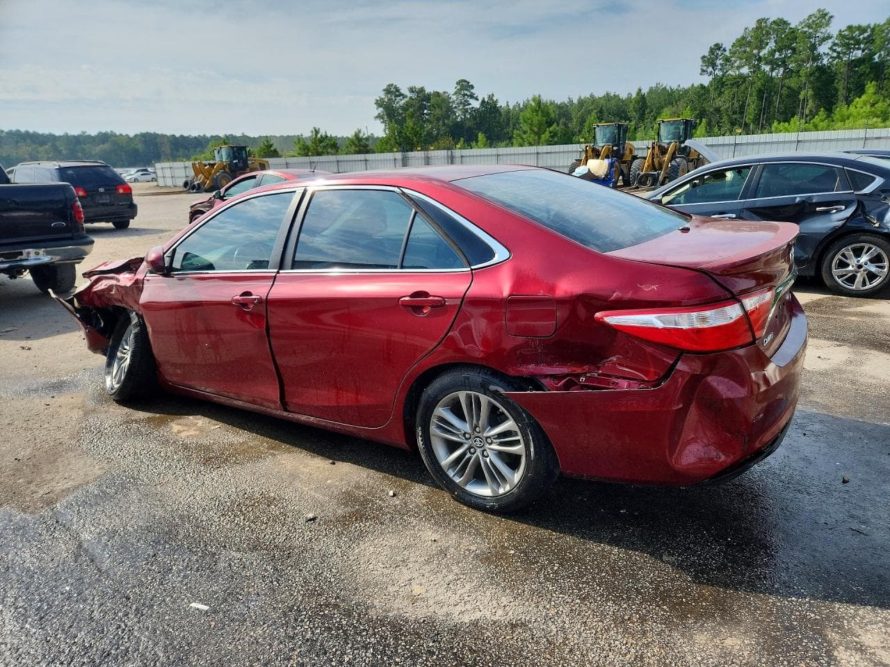 2016 Toyota Camry Se - foto 2