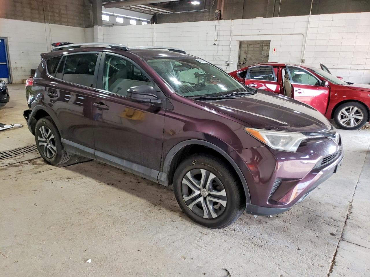 2017 Toyota Rav4 Le - foto 4