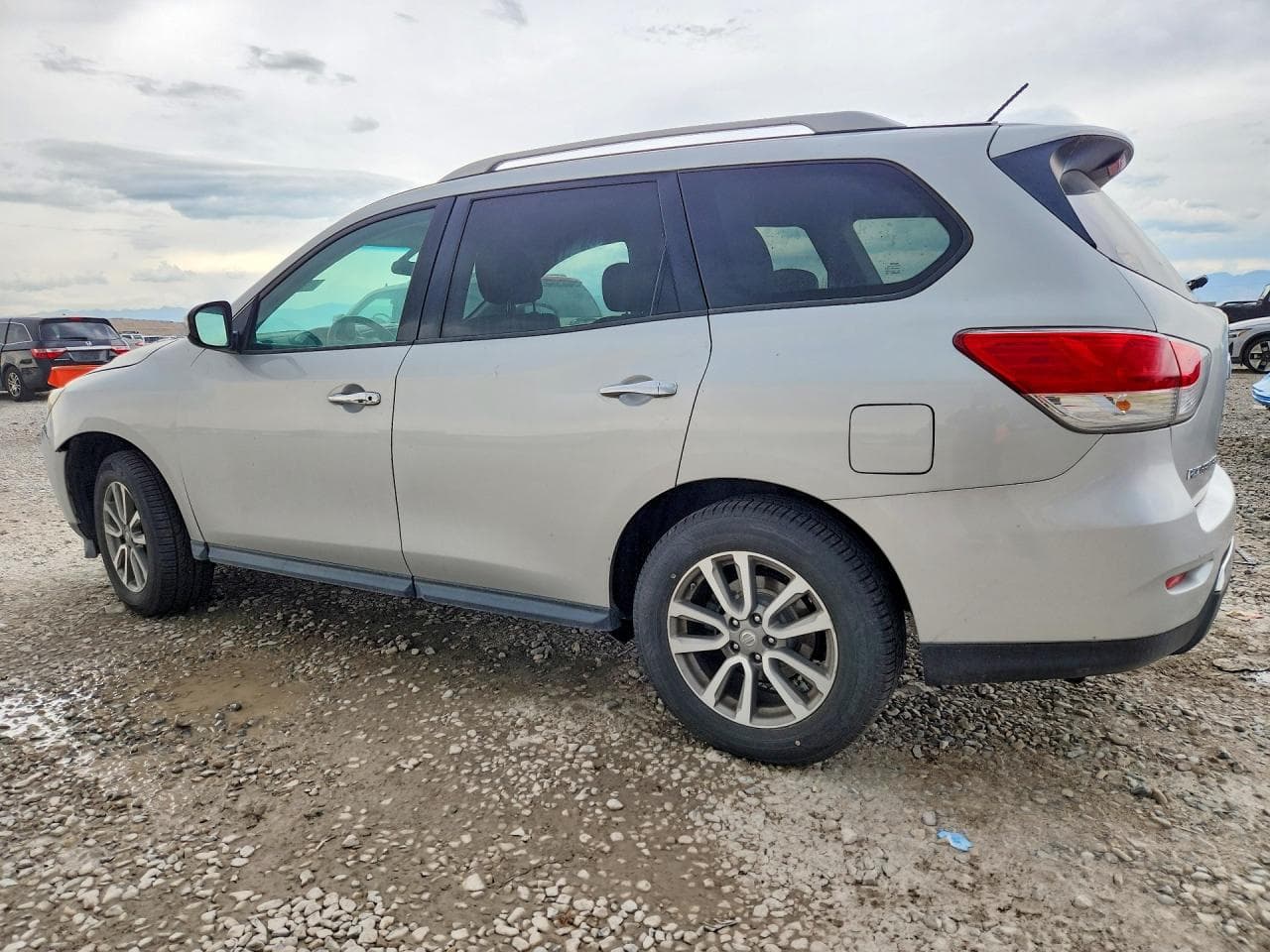 2016 Nissan Pathfinder S - foto 2