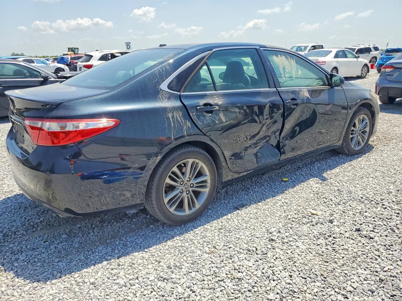 2015 Toyota Camry Se - foto 3