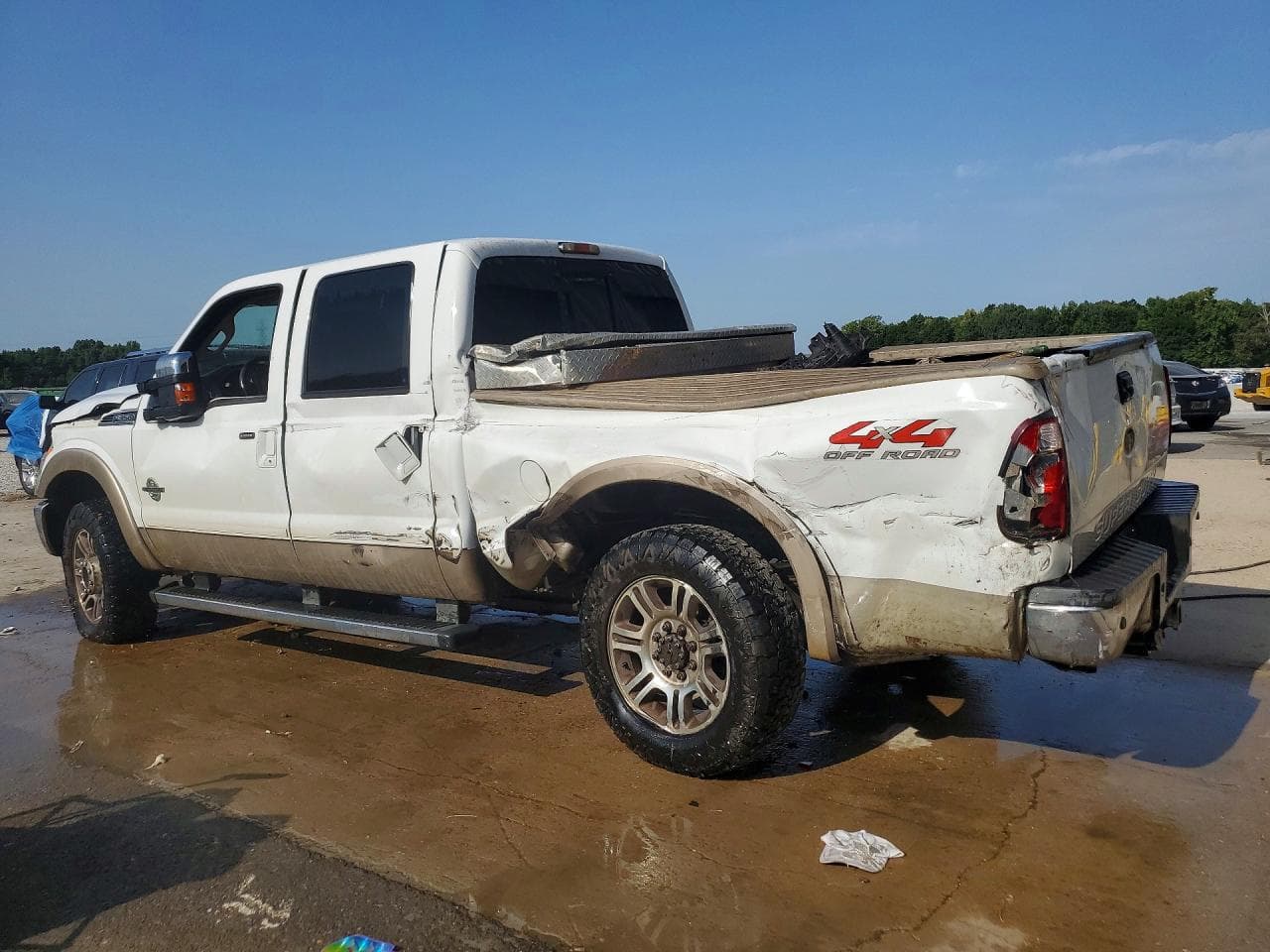 2011 Ford F350 Super Duty - foto 2