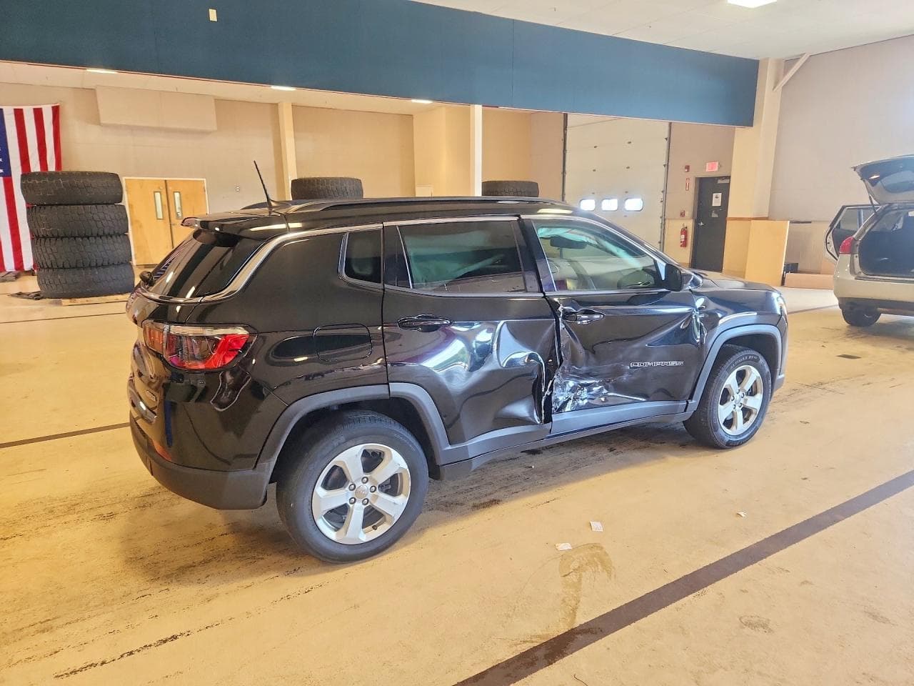 2021 Jeep Compass Latitude - foto 3