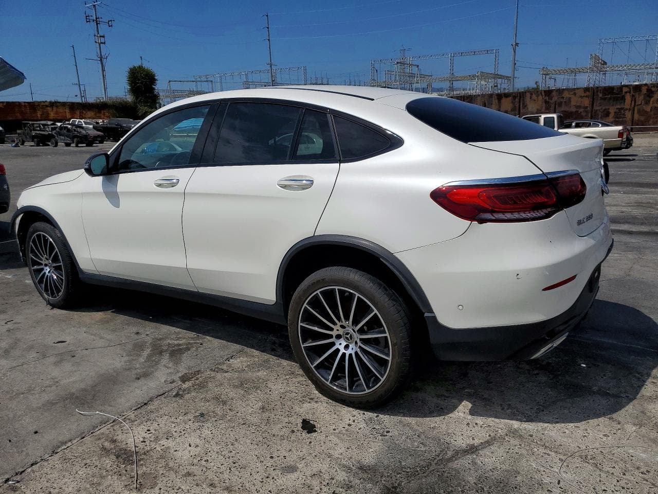2021 Mercedes-Benz Glc Coupe 300 4Matic - foto 2