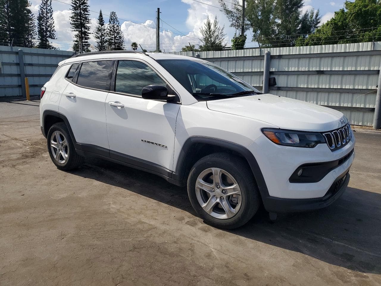 2023 Jeep Compass Latitude - foto 4