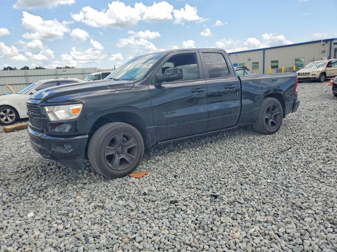 RAM 1500 2022 z USA
