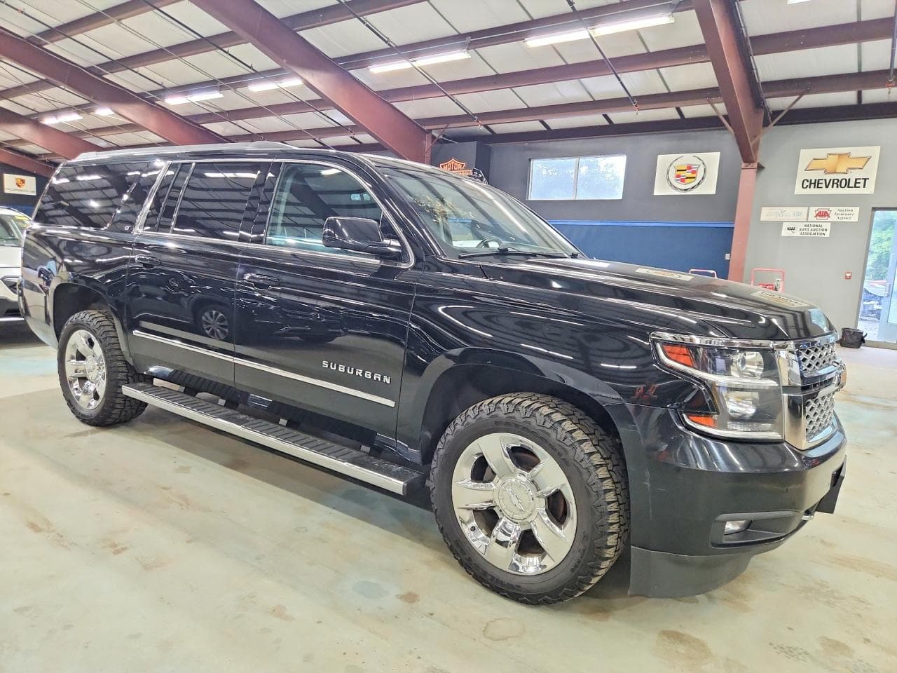 2019 Chev Suburban K - foto 4