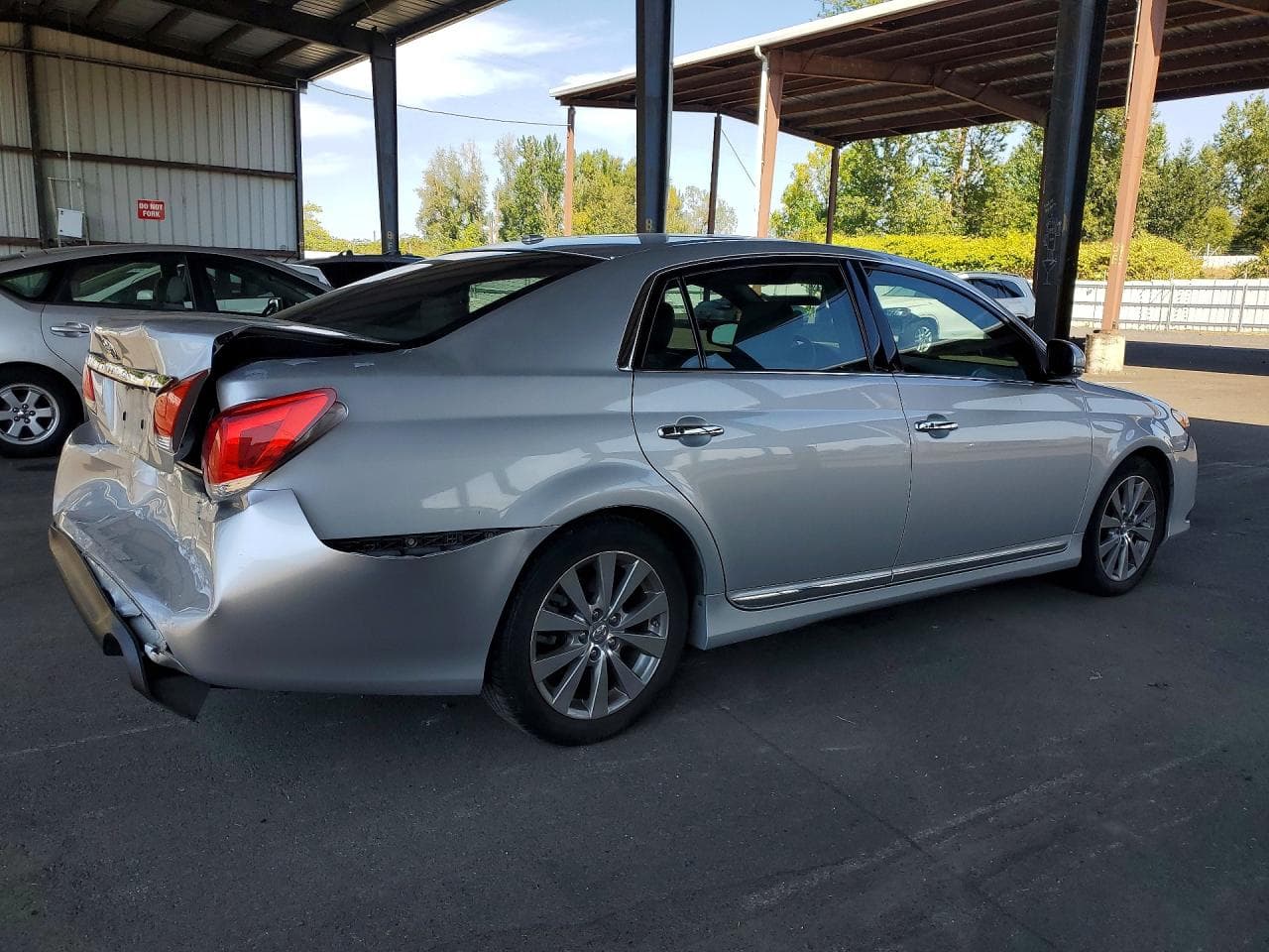 2011 Toyota Avalon Limited - foto 3