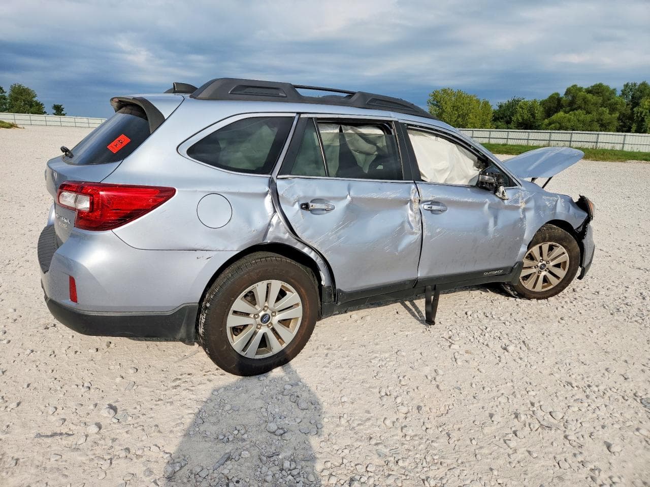 2017 Subaru Outback 2.5I Premium - foto 3