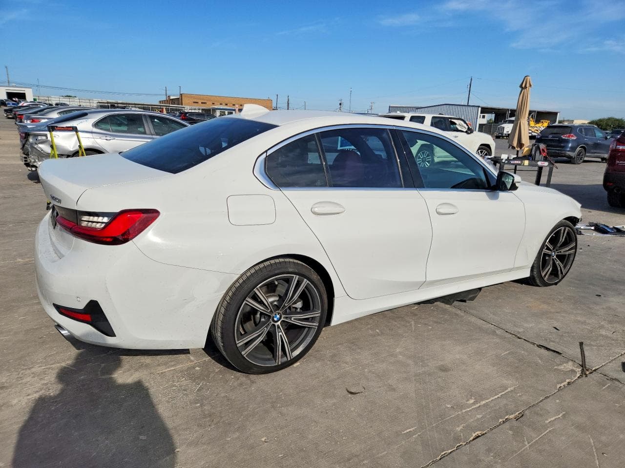 2022 BMW 330Xi - foto 3