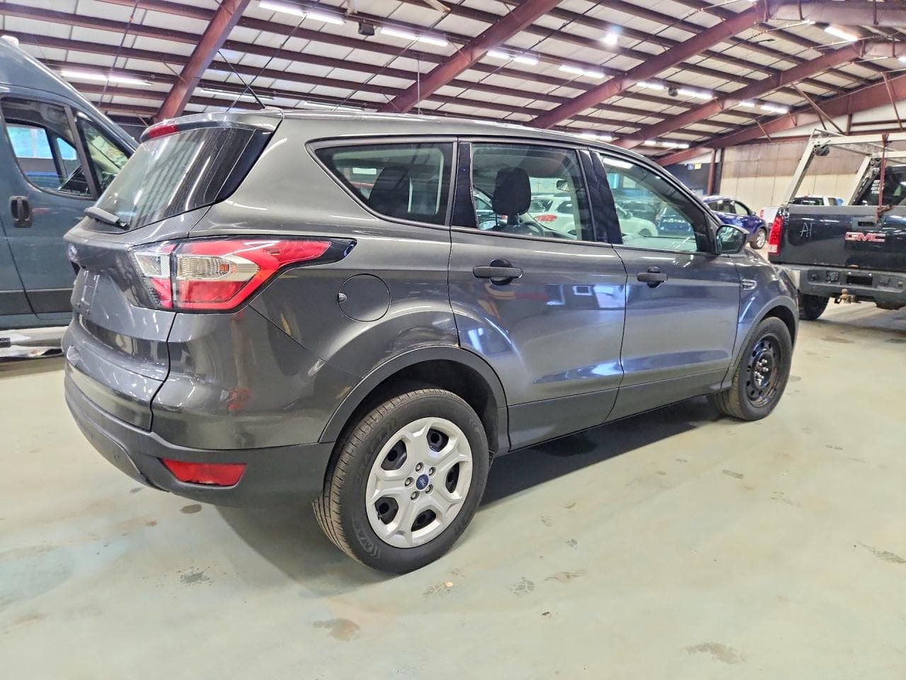 2018 Ford Escape S - foto 3