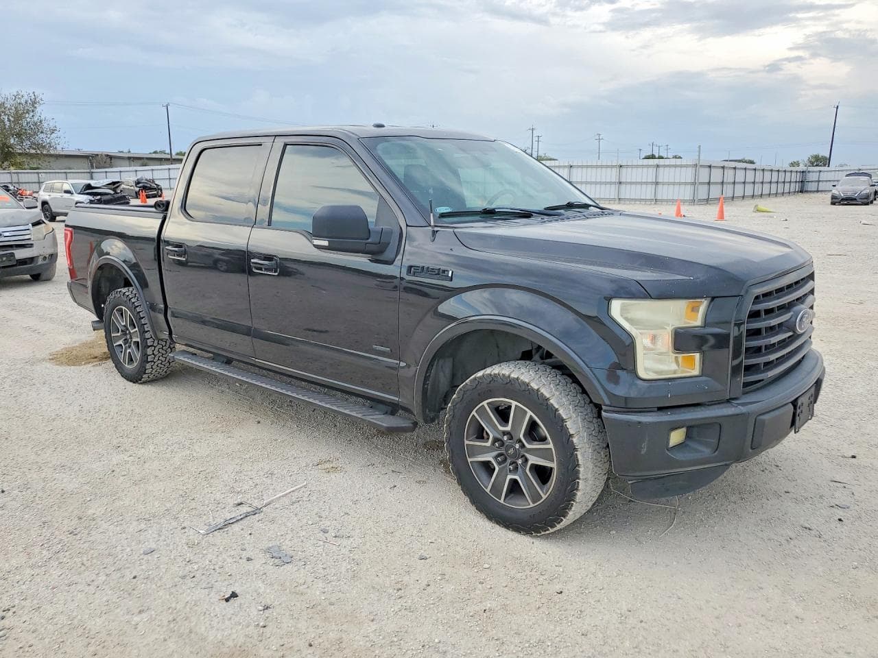 2015 Ford F150 Supercrew - foto 4