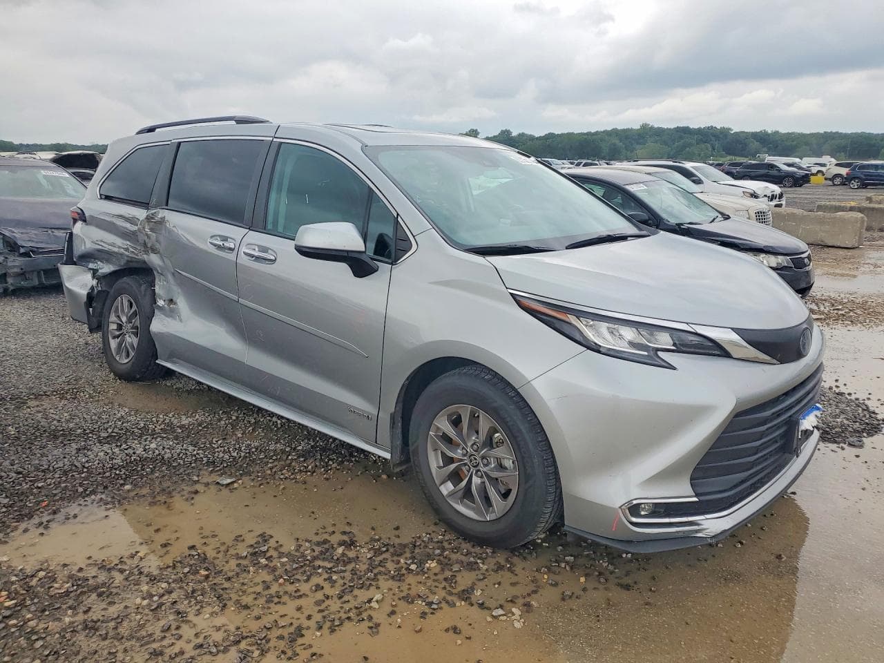 2021 Toyota Sienna Xle - foto 4