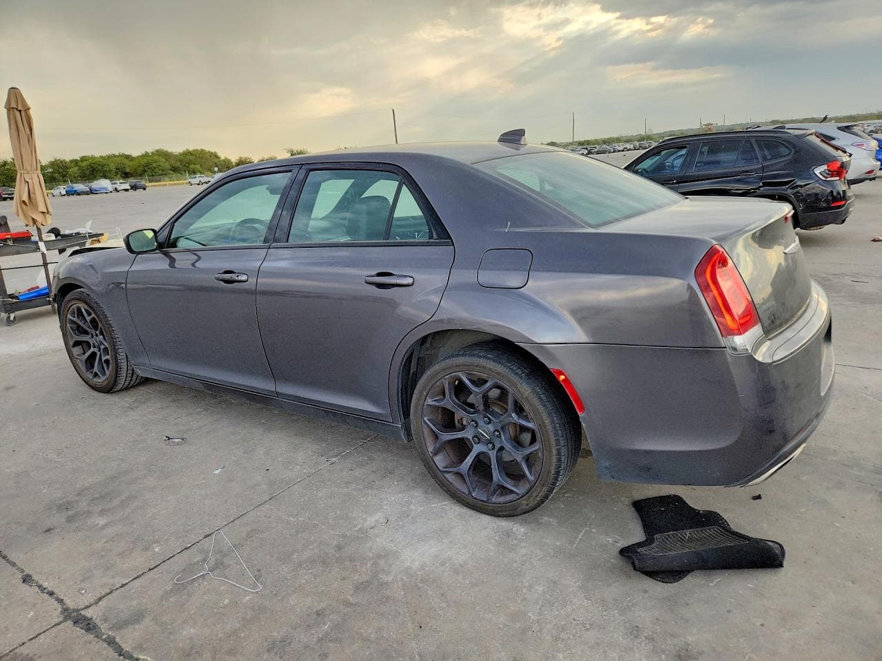 2019 Chrysler 300 S - foto 2