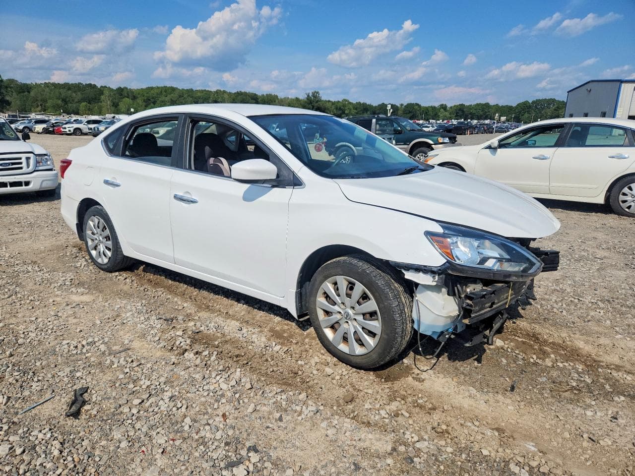 2018 Nissan Sentra S - foto 4