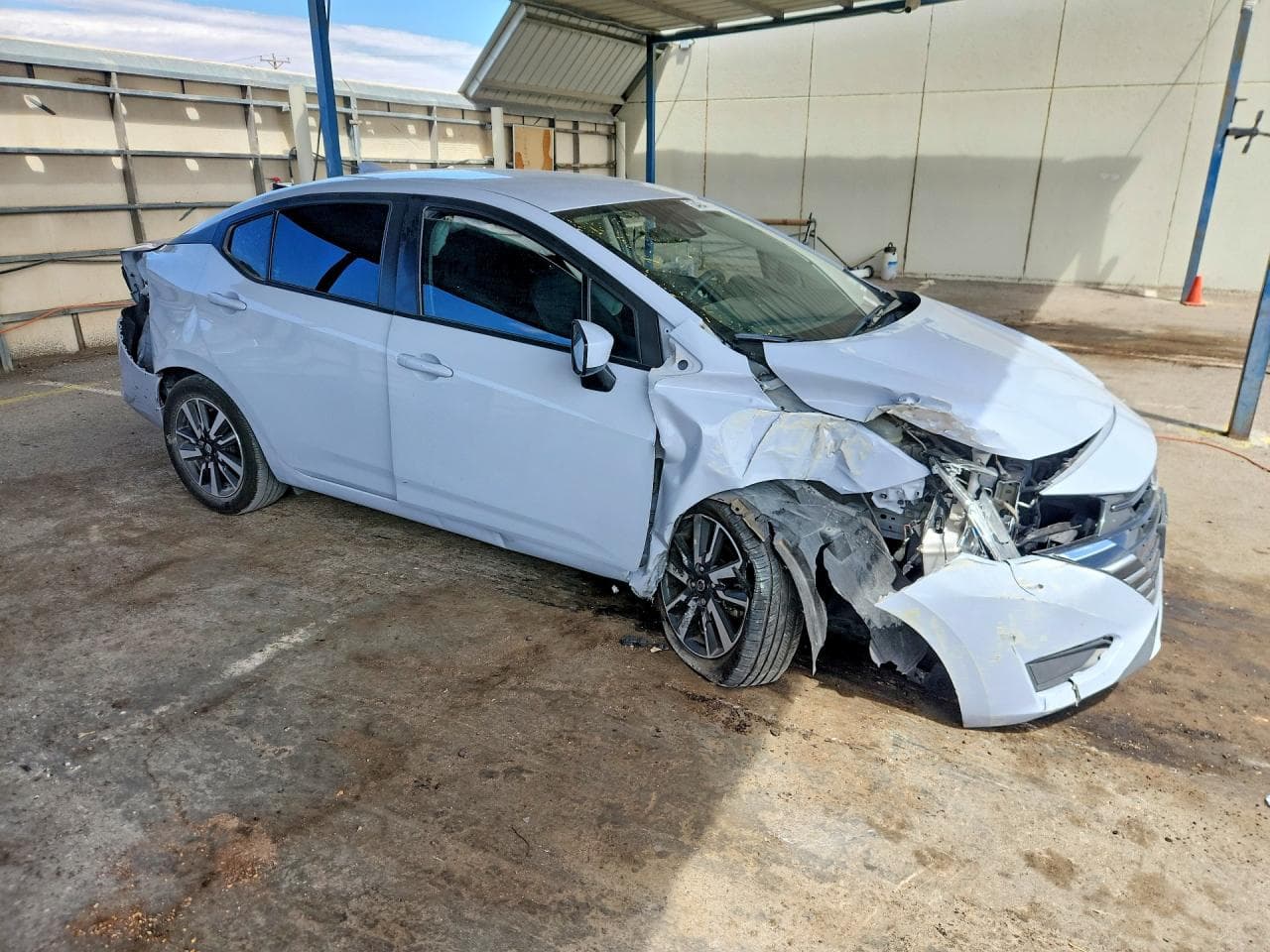 2025 Nissan Versa Sv - foto 4